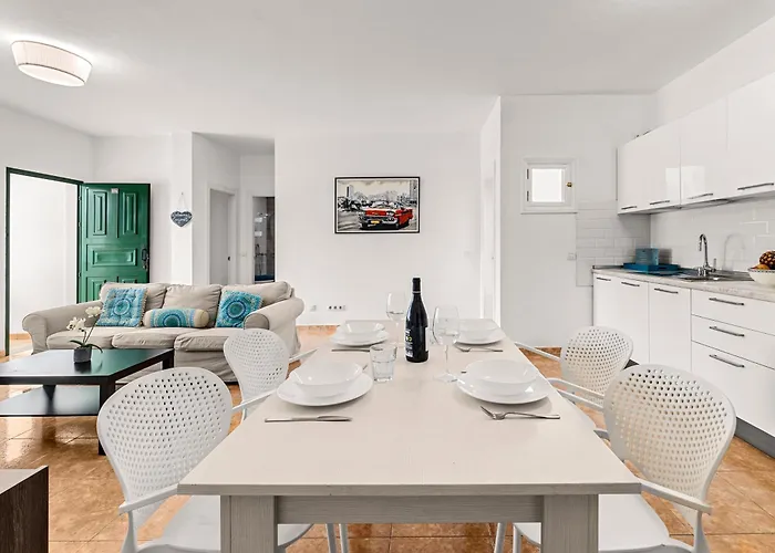 Playa Dorada Bajos Apartamento